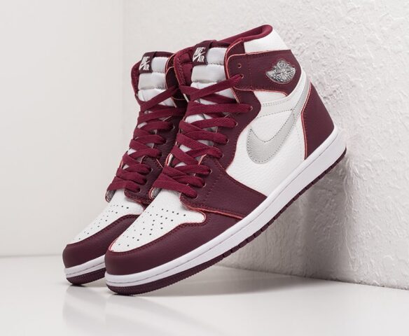 Nike Air Jordan 1 bordo