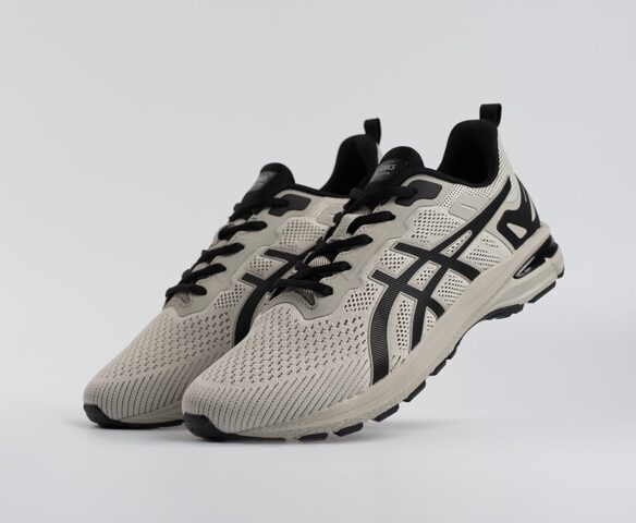 Asics белые 44543